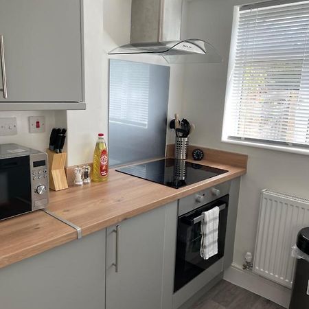 Comfy Home For Contractors And Families With Free Parking - Sage View Aldershot Exteriér fotografie