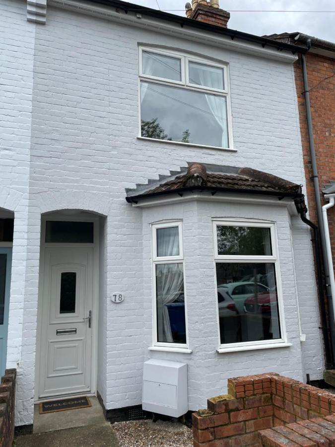 Comfy Home For Contractors And Families With Free Parking - Sage View Aldershot Exteriér fotografie