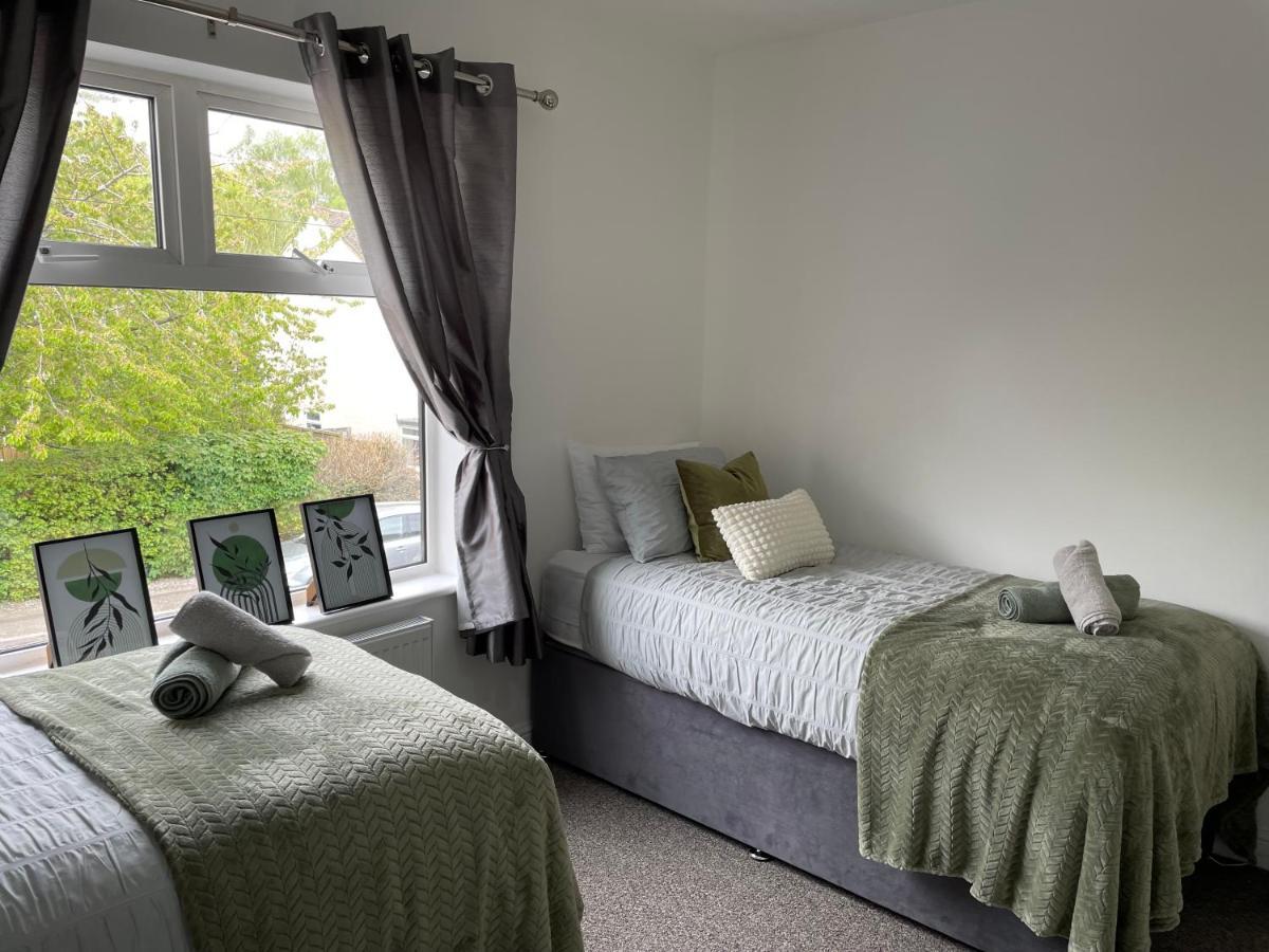 Comfy Home For Contractors And Families With Free Parking - Sage View Aldershot Exteriér fotografie