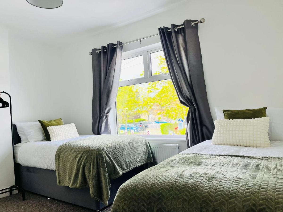 Comfy Home For Contractors And Families With Free Parking - Sage View Aldershot Exteriér fotografie